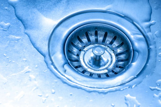 why you should hire expert plumbers